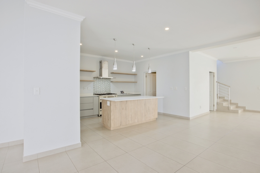 4 Bedroom Property for Sale in Sagewood Western Cape